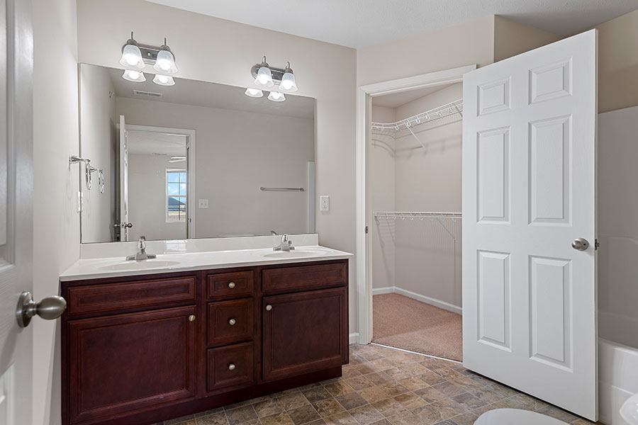 gallery-36-cardinal-ridge